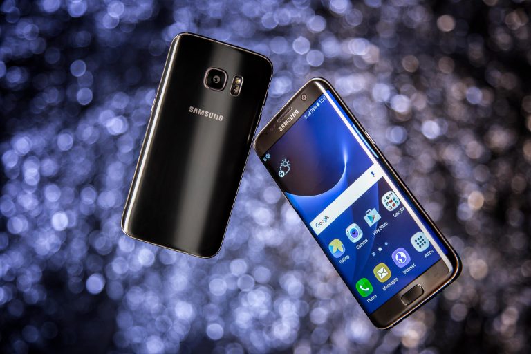 Galaxy S7 Battery Dying Quickly? Replace It Before Buying a New Phone
